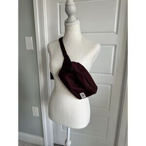 Vans Burgundy Waist Pack Polyester Zip & Buckle 2 Pockets Hiking